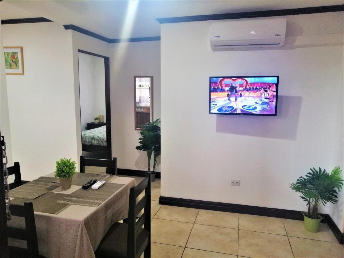 Kubo Apartment Private 2 Bedrooms 5 Mins Sjo Airport With Ac Alajuela Exterior photo